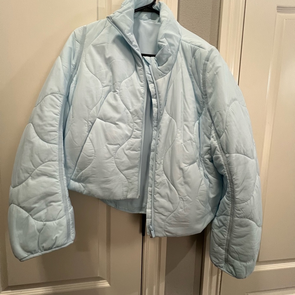 lululemon Lightweight puffer Quilted Jacket- light blue, size 12
